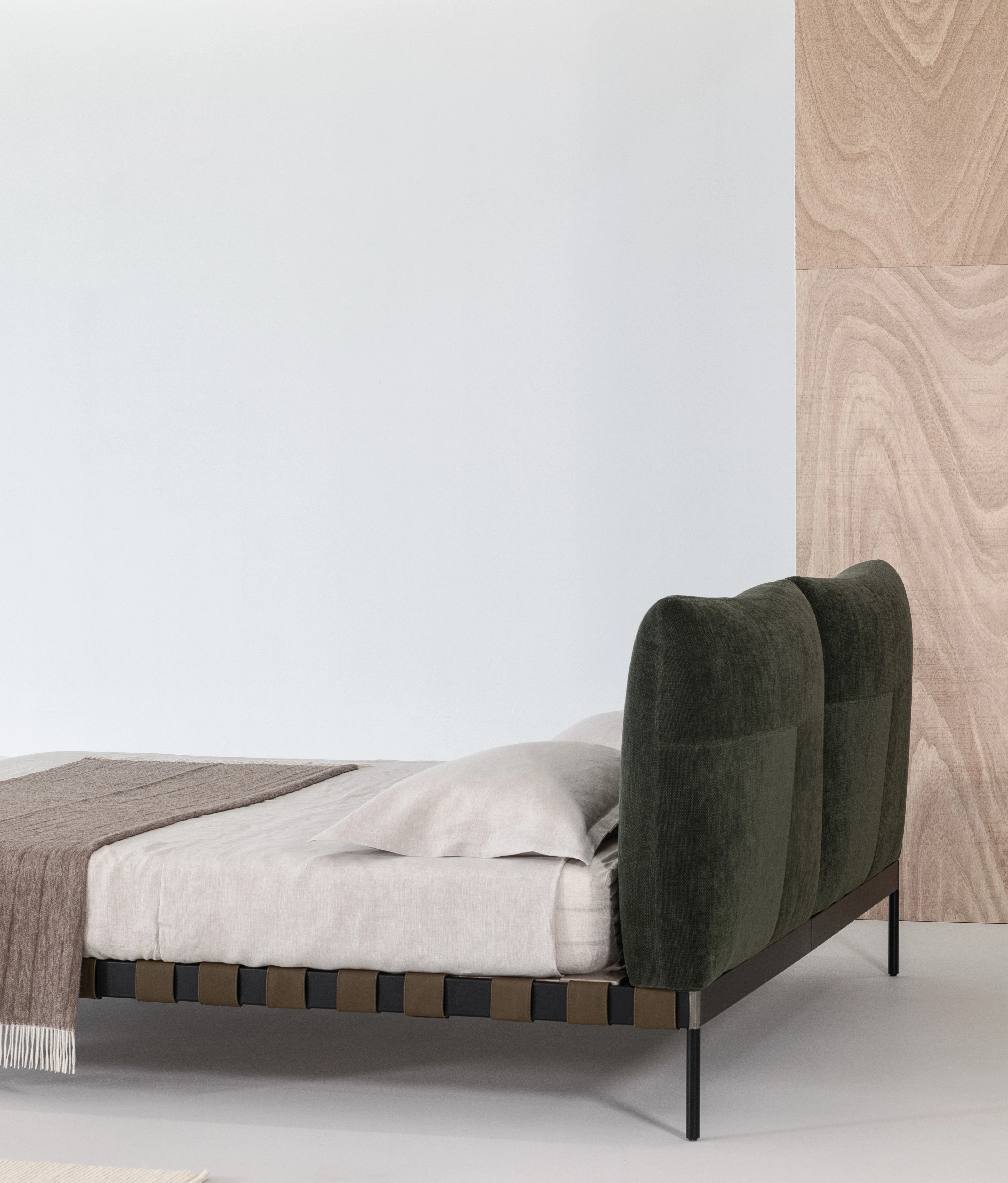 Posteľ OSCAR BED 2022 - fotografia č. 5