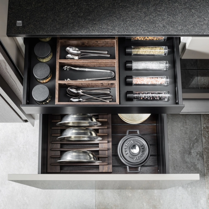 Kuchynský doplnok SMOKED OAK DRAWERS AND PAN DRAWERS ACCESSORIES - fotografia č. 4