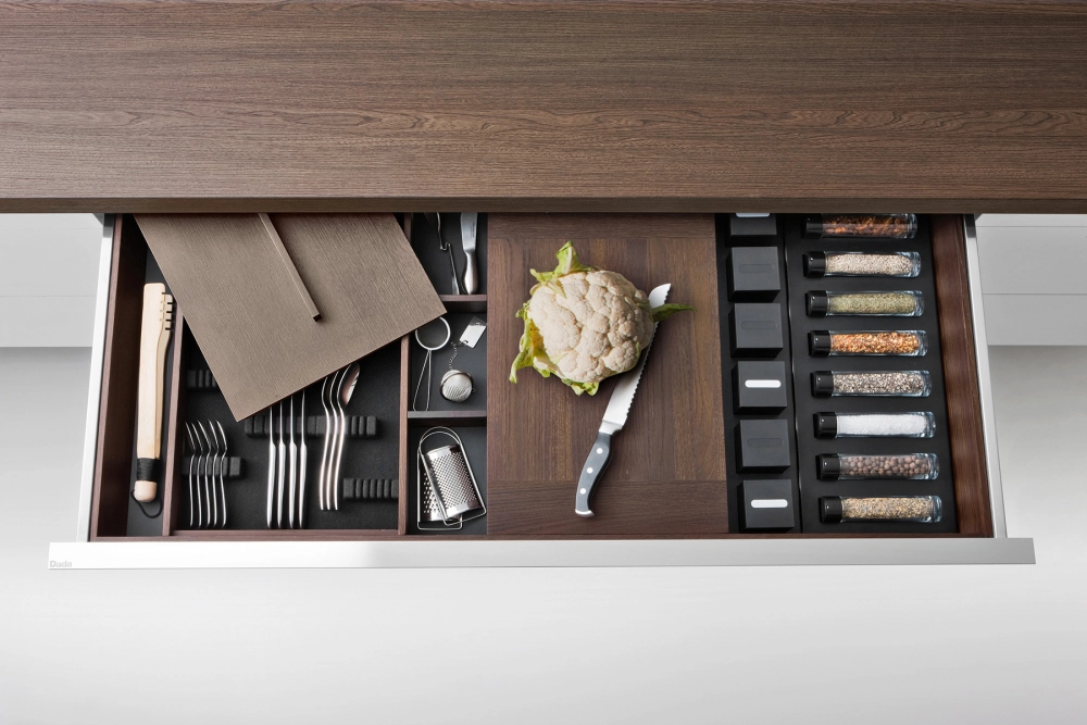 Kuchynský doplnok SMOKED OAK DRAWERS AND PAN DRAWERS ACCESSORIES - fotografia č. 24
