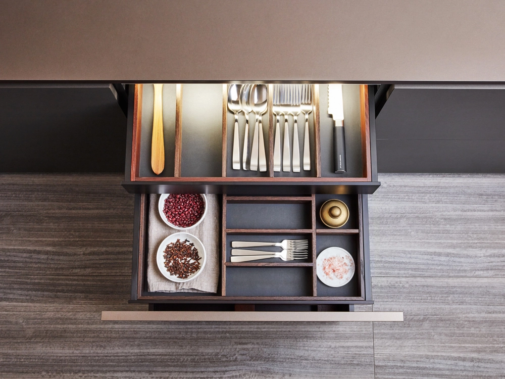 Kuchynský doplnok SMOKED OAK DRAWERS AND PAN DRAWERS ACCESSORIES - fotografia č. 7