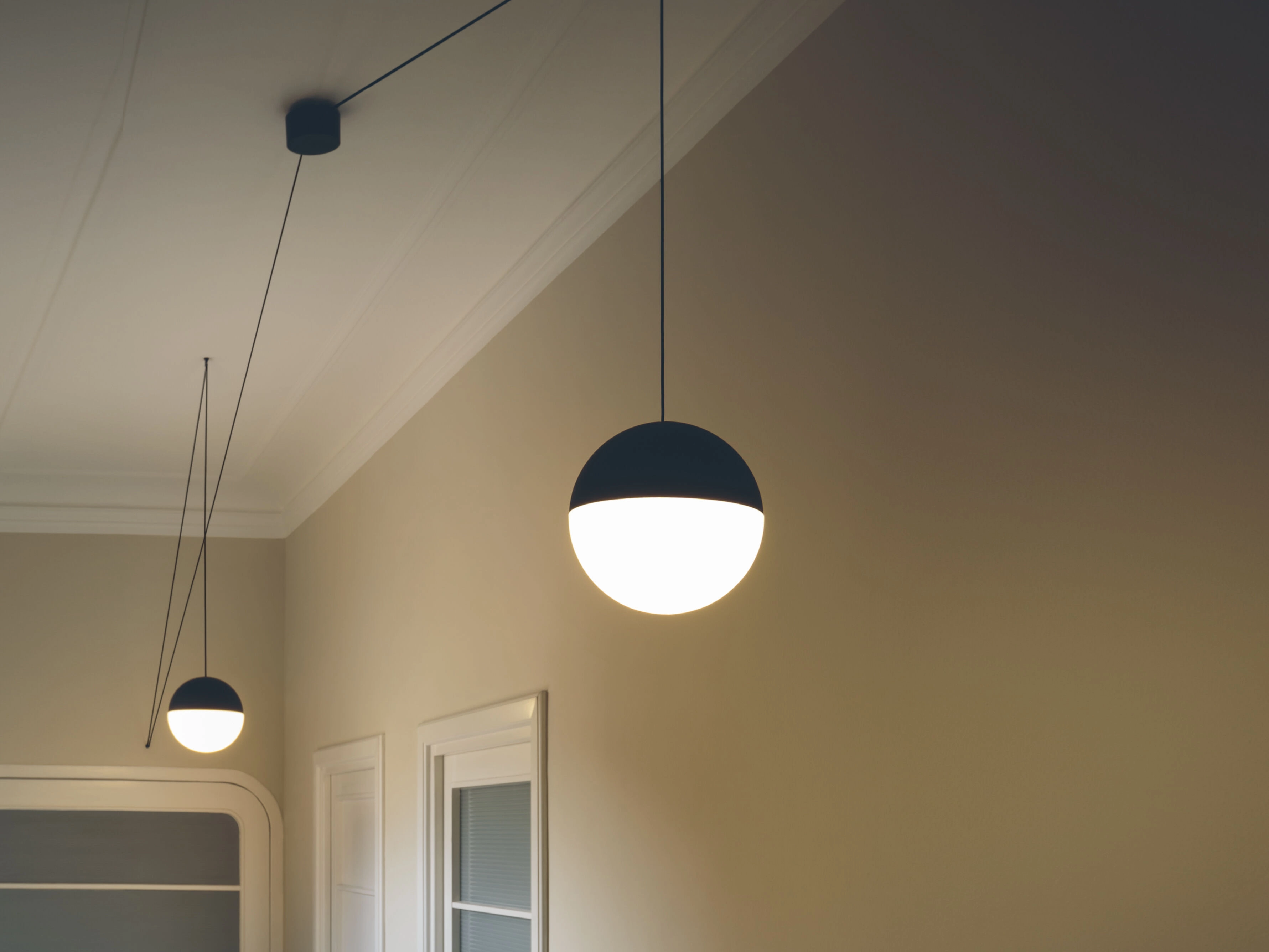Závesné svietidlo STRING LIGHT SPHERE - fotografia č. 2