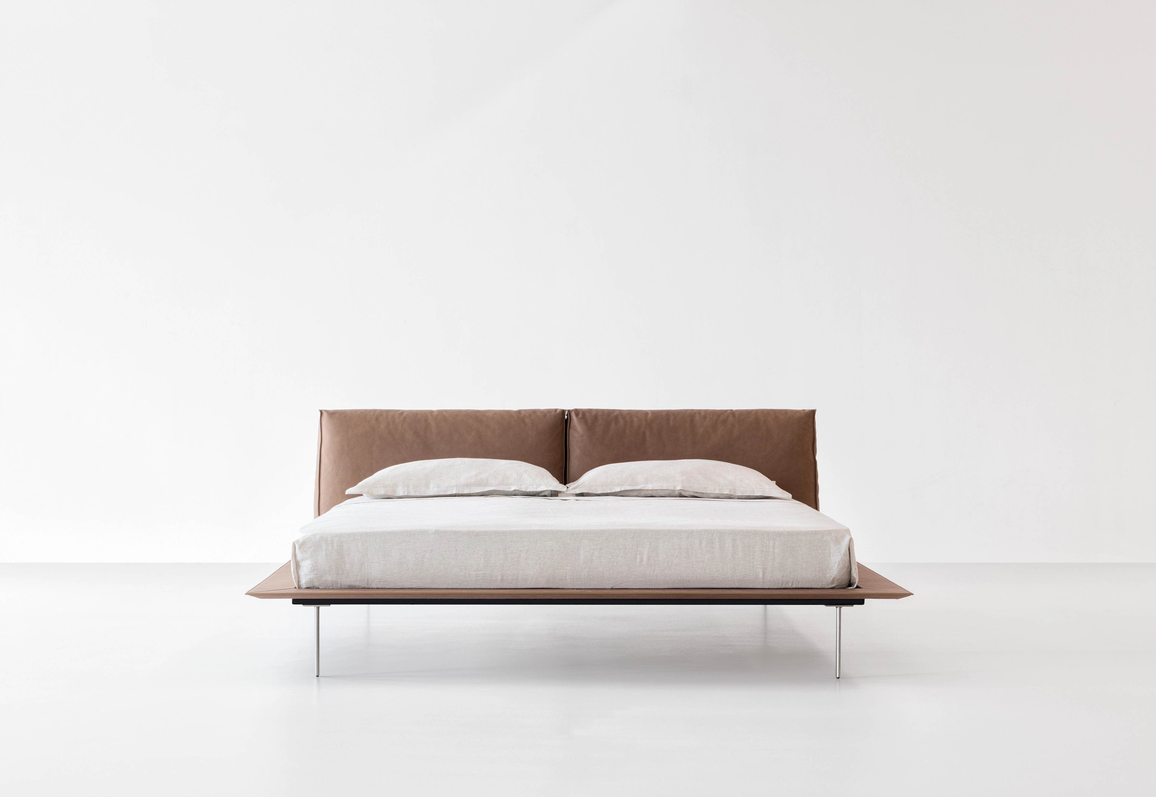 Posteľ VOGUE CUOIO BED 2024 - fotografia č. 4